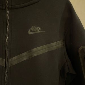 Nike Tech Fleece Full-Zip Hoodie Black, Men’s Small EUC